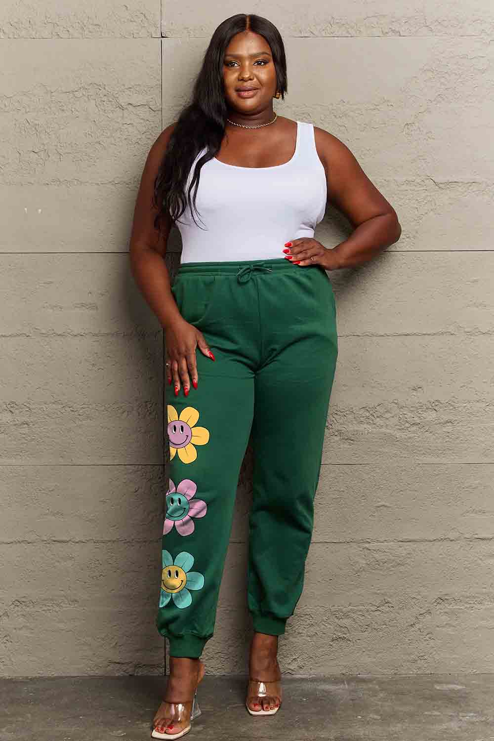 Simply Love Simply Love Full Size Drawstring Flower Graphic Long Sweatpants ffe92347713f4010b57362f8da45959d-Max Trendsi